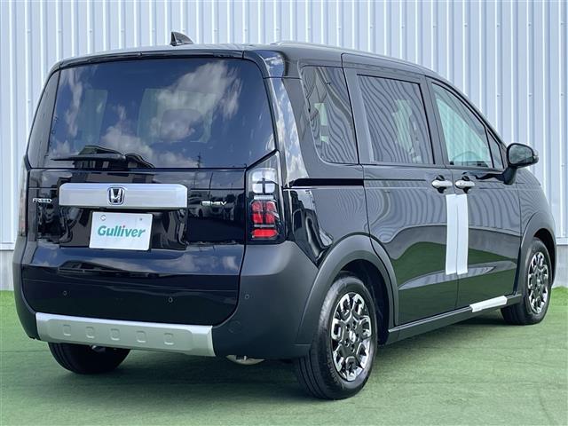 フリード e:HEVクロスター 登録済未使用車 純正9型ナビ バックカメラ ホンダセンシング 両側パワースライドドア シートヒーター ブラインドスポットモニター LEDライト 革巻きステアリング ステアリングリモコン スマートキー(39枚目)