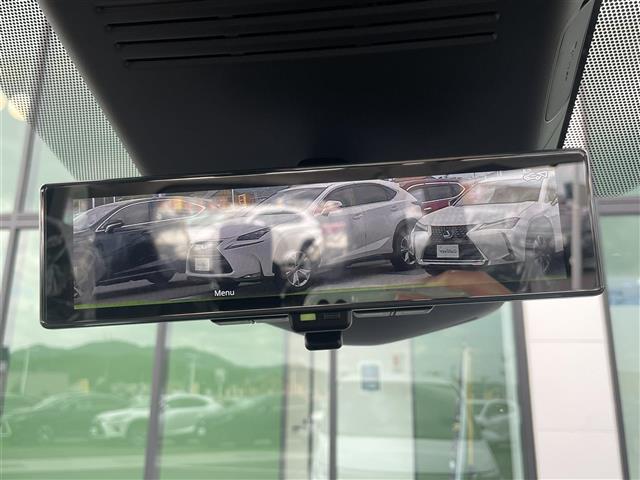 セレナ e-パワー ハイウェイスターV 登録済未使用車 12.3型純正ナビ 後席モニター HDMI プロパイロット 全方位カメラ デジタルインナーミラー 前後ドライブレコーダー ETC2.0 ワイヤレス充電器 アダプティブLEDヘッドライト(5枚目)