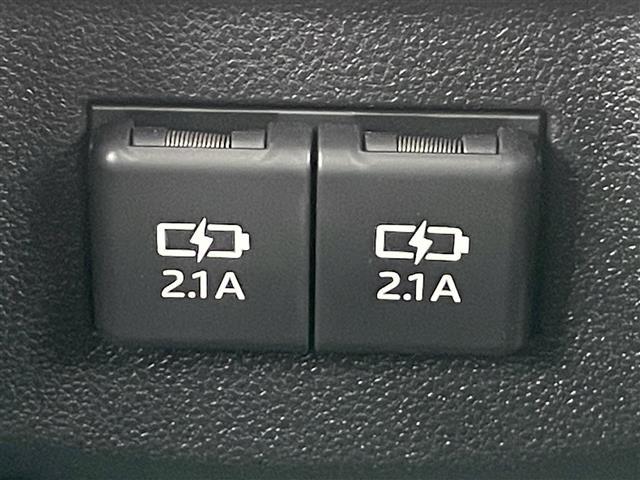 ライズ Ｇ　禁煙車　ワンオーナー　スマアシ　純正９インチディスプレイオーディオ　パノラミックビューモニター　バックカメラ　フルセグＴＶ　ステアリングリモコン　ＬＥＤヘッドライト　ドラレコ　ＥＴＣ　スマートキー（8枚目）