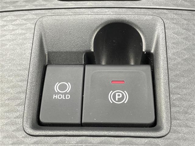 ライズ Ｇ　禁煙車　ワンオーナー　スマアシ　純正９インチディスプレイオーディオ　パノラミックビューモニター　バックカメラ　フルセグＴＶ　ステアリングリモコン　ＬＥＤヘッドライト　ドラレコ　ＥＴＣ　スマートキー（12枚目）