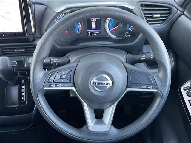 ルークス ハイウェイスター　Ｘ　禁煙車　サイバーナビ　フルセグ　ＣＤ　ＤＶＤ　ＢＴ　全方位カメラ連動ルームミラー　ＪＢＬサウンド　ＬＥＤオートライト　片側パワスラ　リヤシーリングファン　後席パーソナルテーブル　純正１４インチアルミ（5枚目）