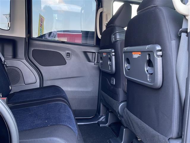 ルークス ハイウェイスター　Ｘ　禁煙車　サイバーナビ　フルセグ　ＣＤ　ＤＶＤ　ＢＴ　全方位カメラ連動ルームミラー　ＪＢＬサウンド　ＬＥＤオートライト　片側パワスラ　リヤシーリングファン　後席パーソナルテーブル　純正１４インチアルミ（21枚目）