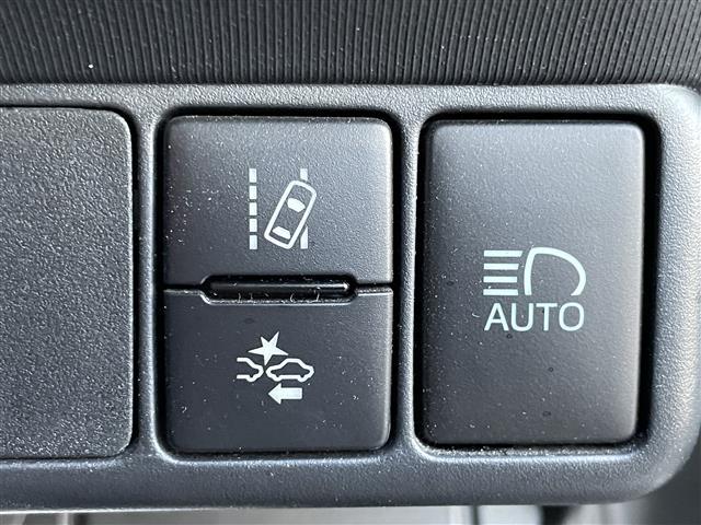 アクア Ｓスタイルブラック　禁煙車　トヨタセーフティセンス　純正７インチＳＤナビ　フルセグ　ＣＤ　ＤＶＤ　Ｂｌｕｅｔｏｏｔｈ　バックカメラ　ＬＥＤオートライト　社外１５インチアルミ　純正フロアマット　ＥＴＣ　プッシュスタート（9枚目）