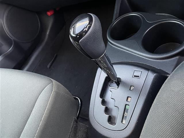 アクア Ｓスタイルブラック　禁煙車　トヨタセーフティセンス　純正７インチＳＤナビ　フルセグ　ＣＤ　ＤＶＤ　Ｂｌｕｅｔｏｏｔｈ　バックカメラ　ＬＥＤオートライト　社外１５インチアルミ　純正フロアマット　ＥＴＣ　プッシュスタート（13枚目）