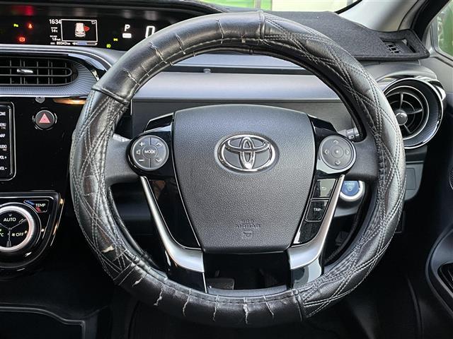 アクア Ｓスタイルブラック　禁煙車　トヨタセーフティセンス　純正７インチＳＤナビ　フルセグ　ＣＤ　ＤＶＤ　Ｂｌｕｅｔｏｏｔｈ　バックカメラ　ＬＥＤオートライト　社外１５インチアルミ　純正フロアマット　ＥＴＣ　プッシュスタート（17枚目）