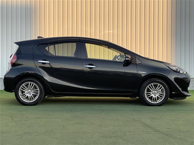 アクア Ｓスタイルブラック　禁煙車　トヨタセーフティセンス　純正７インチＳＤナビ　フルセグ　ＣＤ　ＤＶＤ　Ｂｌｕｅｔｏｏｔｈ　バックカメラ　ＬＥＤオートライト　社外１５インチアルミ　純正フロアマット　ＥＴＣ　プッシュスタート（34枚目）