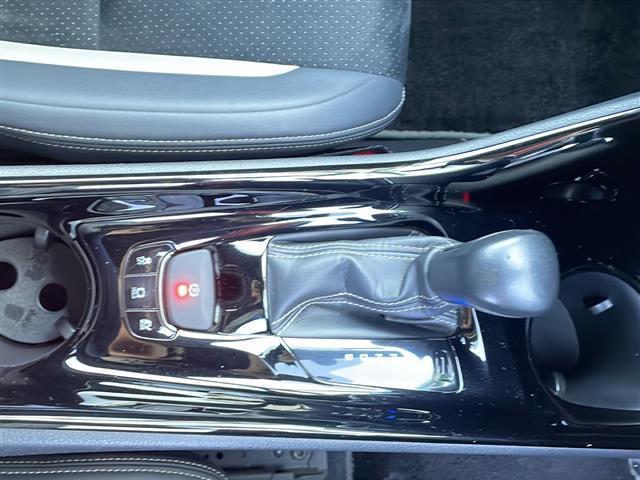 C-HR S GRスポーツ(17枚目)