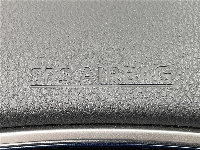 プリウス Ａツーリングセレクション　ディーラー純正９型ナビ　バックカメラ　ブラックレザーシート　シートヒーター　プリクラッシュセーフティ　レーダークルコン　ブラインドスポットモニタ　ヘッドアップディスプレイ　パーキングアシスト　ＥＴＣ（14枚目）