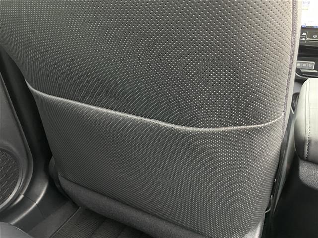 プリウス Ａツーリングセレクション　ディーラー純正９型ナビ　バックカメラ　ブラックレザーシート　シートヒーター　プリクラッシュセーフティ　レーダークルコン　ブラインドスポットモニタ　ヘッドアップディスプレイ　パーキングアシスト　ＥＴＣ（16枚目）