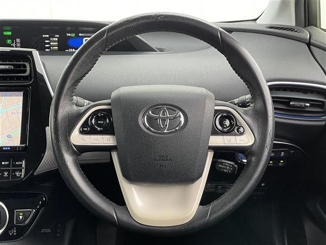 プリウス Ａツーリングセレクション　ディーラー純正９型ナビ　バックカメラ　ブラックレザーシート　シートヒーター　プリクラッシュセーフティ　レーダークルコン　ブラインドスポットモニタ　ヘッドアップディスプレイ　パーキングアシスト　ＥＴＣ（21枚目）