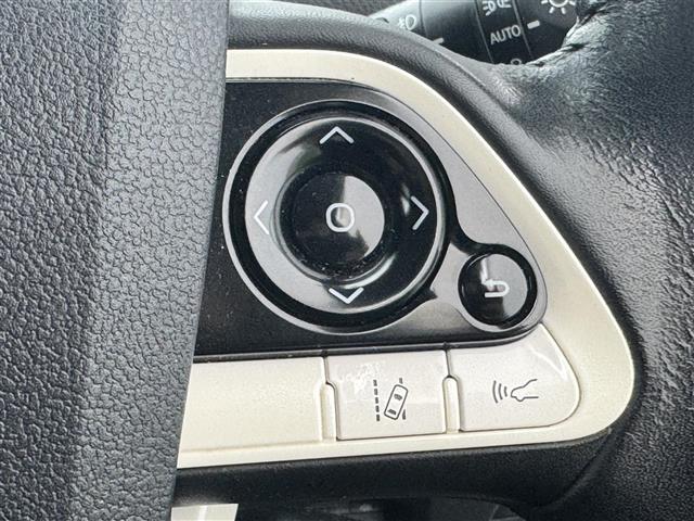 プリウス Ａツーリングセレクション　ディーラー純正９型ナビ　バックカメラ　ブラックレザーシート　シートヒーター　プリクラッシュセーフティ　レーダークルコン　ブラインドスポットモニタ　ヘッドアップディスプレイ　パーキングアシスト　ＥＴＣ（23枚目）