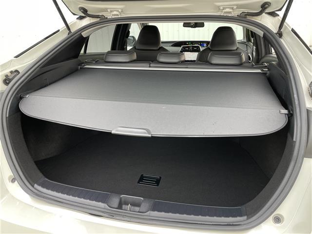 プリウス Ａツーリングセレクション　ディーラー純正９型ナビ　バックカメラ　ブラックレザーシート　シートヒーター　プリクラッシュセーフティ　レーダークルコン　ブラインドスポットモニタ　ヘッドアップディスプレイ　パーキングアシスト　ＥＴＣ（30枚目）