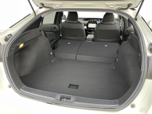 プリウス Ａツーリングセレクション　ディーラー純正９型ナビ　バックカメラ　ブラックレザーシート　シートヒーター　プリクラッシュセーフティ　レーダークルコン　ブラインドスポットモニタ　ヘッドアップディスプレイ　パーキングアシスト　ＥＴＣ（31枚目）