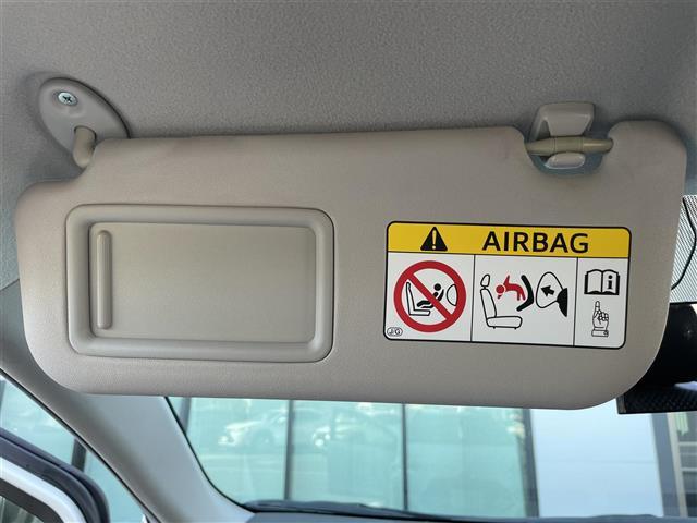 アクア Ｘ－アーバン　禁煙　純正７型ＳＤナビ　バックカメラ　純正１６インチアルミホイール　ビルトインＥＴＣ　純正ＬＥＤヘッドライト　前ドライブレコーダー　２トーンカラー　ハーフレザー　スマートキー　ステアリングスイッチ（21枚目）