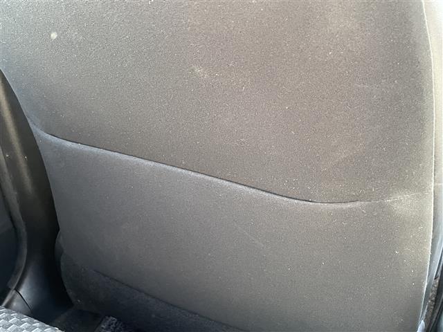 アクア Ｘ－アーバン　禁煙　純正７型ＳＤナビ　バックカメラ　純正１６インチアルミホイール　ビルトインＥＴＣ　純正ＬＥＤヘッドライト　前ドライブレコーダー　２トーンカラー　ハーフレザー　スマートキー　ステアリングスイッチ（22枚目）