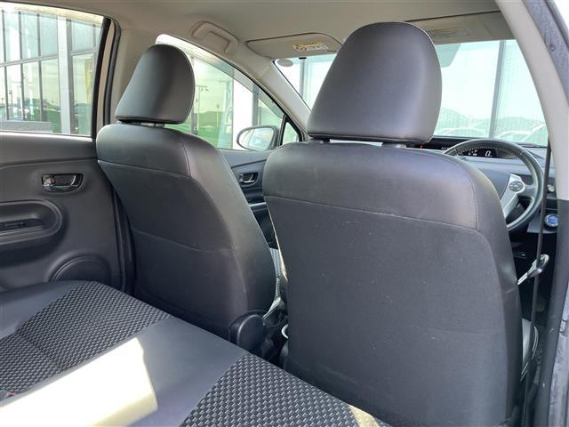 アクア Ｘ－アーバン　禁煙　純正７型ＳＤナビ　バックカメラ　純正１６インチアルミホイール　ビルトインＥＴＣ　純正ＬＥＤヘッドライト　前ドライブレコーダー　２トーンカラー　ハーフレザー　スマートキー　ステアリングスイッチ（29枚目）