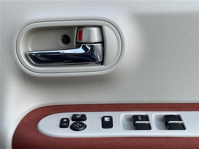 アルトラパン Ｓセレクション　禁煙車　カロッツェリア８型ナビ　全方位カメラ　衝突被害軽減　ＨＩＤオートヘッドライト　シートヒーター　ビルトインＥＴＣ　ドラレコ　アイドリングストップ　プッシュスタート　スマートキー　スペアキー（25枚目）