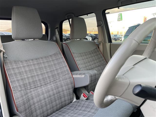 アルトラパン Ｓセレクション　禁煙車　カロッツェリア８型ナビ　全方位カメラ　衝突被害軽減　ＨＩＤオートヘッドライト　シートヒーター　ビルトインＥＴＣ　ドラレコ　アイドリングストップ　プッシュスタート　スマートキー　スペアキー（28枚目）