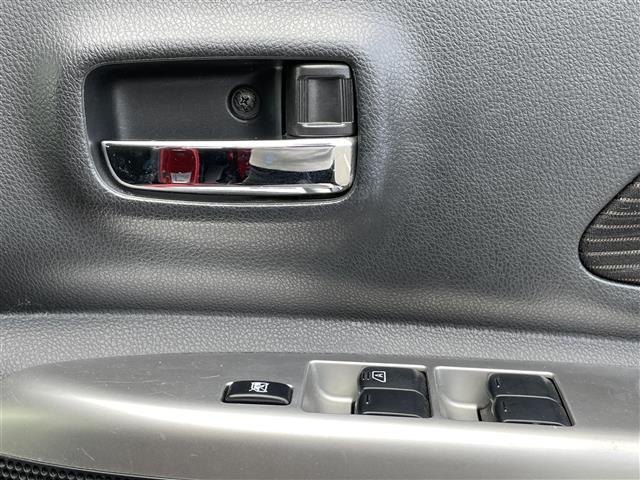 デイズルークス ハイウェイスター X 禁煙車 社外ナビ フルセグTV 全方位カメラ 両側電動スライドドア フォグライト 純正14インチアルミホイール アイドリングストップ 横滑り防止 プッシュスタート スペアキー スマートキー 取扱説明書(17枚目)