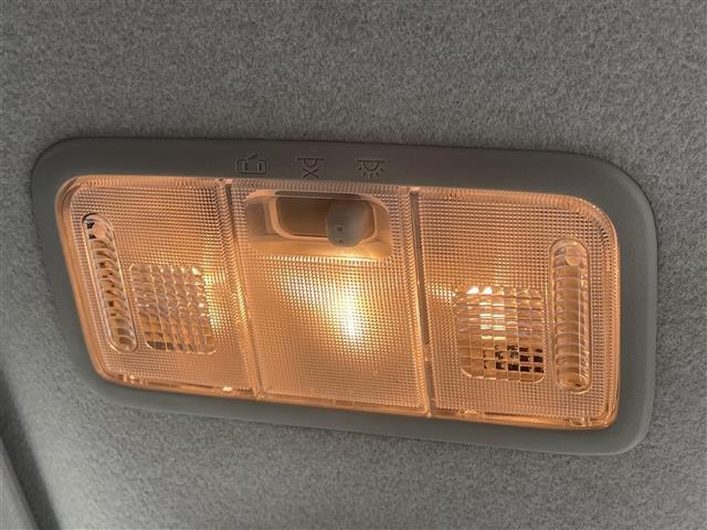 タント カスタムX トップエディションSAIII 純正ナビ 衝突軽減 Bカメラ シートヒーター アイドリングストップ 片側パワースライドドア LEDヘッドライト オートハイビーム ハーフレザーシート サンシェード プッシュスタート スマートキー(16枚目)