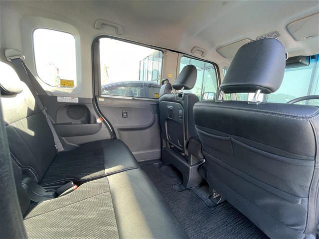 タント カスタムX トップエディションSAIII 純正ナビ 衝突軽減 Bカメラ シートヒーター アイドリングストップ 片側パワースライドドア LEDヘッドライト オートハイビーム ハーフレザーシート サンシェード プッシュスタート スマートキー(25枚目)