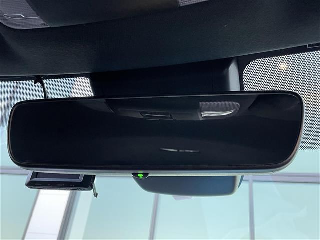 カローラスポーツ ハイブリッドＧ　Ｚ　禁煙車　純正８型ＤＡ　ナビ機能付き　バックカメラ　革巻きステアリング　ステアリングリモコン　レーダークルーズコントロール　ＬＥＤヘッドライト　ＬＥＤフォグライト　スマートキー　プッシュスタート　ＥＴＣ（15枚目）