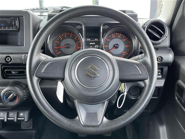 ジムニー ＸＧ　ワンオーナー　禁煙車　カーオーディオ　ＭＴ　４ＷＤ　純正１６インチアルミホイール　ロッドホルダー　リアアンダーミラー　背面タイヤ　リフトアップ　ヒルディセントコントロール　レーンキープアシスト　ＥＴＣ（11枚目）