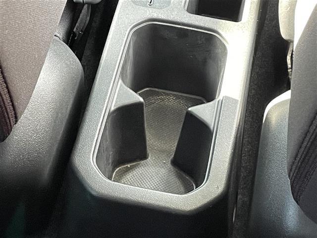 ジムニー ＸＧ　ワンオーナー　禁煙車　カーオーディオ　ＭＴ　４ＷＤ　純正１６インチアルミホイール　ロッドホルダー　リアアンダーミラー　背面タイヤ　リフトアップ　ヒルディセントコントロール　レーンキープアシスト　ＥＴＣ（14枚目）