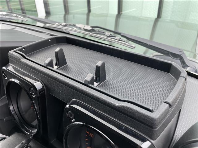 ジムニー ＸＧ　ワンオーナー　禁煙車　カーオーディオ　ＭＴ　４ＷＤ　純正１６インチアルミホイール　ロッドホルダー　リアアンダーミラー　背面タイヤ　リフトアップ　ヒルディセントコントロール　レーンキープアシスト　ＥＴＣ（16枚目）