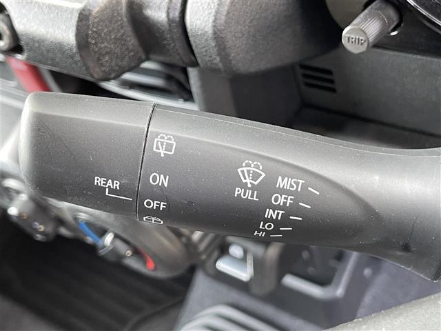 ジムニー ＸＧ　ワンオーナー　禁煙車　カーオーディオ　ＭＴ　４ＷＤ　純正１６インチアルミホイール　ロッドホルダー　リアアンダーミラー　背面タイヤ　リフトアップ　ヒルディセントコントロール　レーンキープアシスト　ＥＴＣ（17枚目）