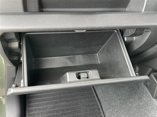 ジムニー ＸＧ　ワンオーナー　禁煙車　カーオーディオ　ＭＴ　４ＷＤ　純正１６インチアルミホイール　ロッドホルダー　リアアンダーミラー　背面タイヤ　リフトアップ　ヒルディセントコントロール　レーンキープアシスト　ＥＴＣ（20枚目）