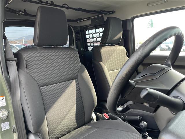 ジムニー ＸＧ　ワンオーナー　禁煙車　カーオーディオ　ＭＴ　４ＷＤ　純正１６インチアルミホイール　ロッドホルダー　リアアンダーミラー　背面タイヤ　リフトアップ　ヒルディセントコントロール　レーンキープアシスト　ＥＴＣ（23枚目）