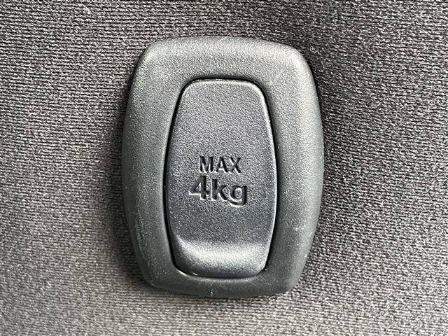 アクア Sスタイルブラック 禁煙車 ディーラー純正ナビ 全方位カメラ フルセグTV LEDオートヘッドライト シートヒーター プリクラッシュセーフティ レーンキープ ソナー ビルトインETC プッシュスタート スマートキー(29枚目)