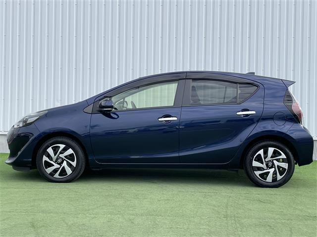 アクア Sスタイルブラック 禁煙車 ディーラー純正ナビ 全方位カメラ フルセグTV LEDオートヘッドライト シートヒーター プリクラッシュセーフティ レーンキープ ソナー ビルトインETC プッシュスタート スマートキー(34枚目)