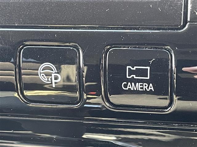 セレナ ハイウェイスター VセレクションII 禁煙 純正9型ナビ 後席モニター エマージェンシーブレーキ パーキングアシスト 踏み間違い衝突防止アシスト 車線逸脱警報 衝突安全ボディ サイドインパクトバー LEDヘッド 全方位カメラ ETC(5枚目)