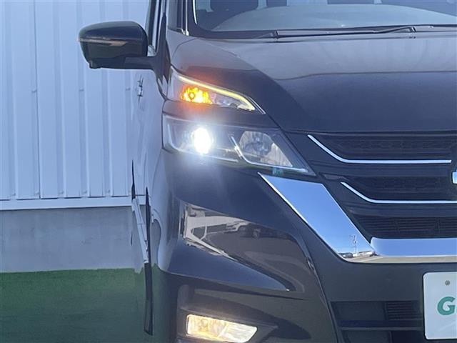 セレナ ハイウェイスター VセレクションII 禁煙 純正9型ナビ 後席モニター エマージェンシーブレーキ パーキングアシスト 踏み間違い衝突防止アシスト 車線逸脱警報 衝突安全ボディ サイドインパクトバー LEDヘッド 全方位カメラ ETC(38枚目)