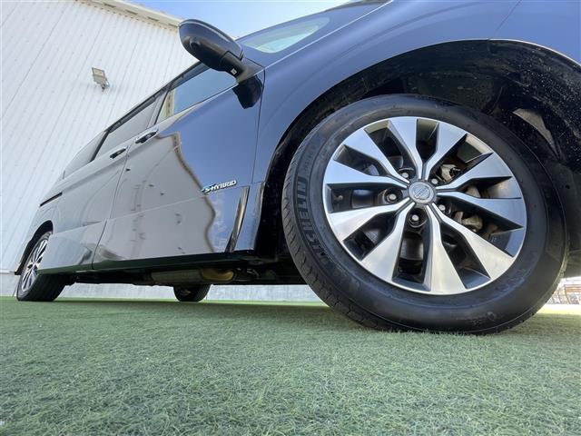 セレナ ハイウェイスター VセレクションII 禁煙 純正9型ナビ 後席モニター エマージェンシーブレーキ パーキングアシスト 踏み間違い衝突防止アシスト 車線逸脱警報 衝突安全ボディ サイドインパクトバー LEDヘッド 全方位カメラ ETC(41枚目)