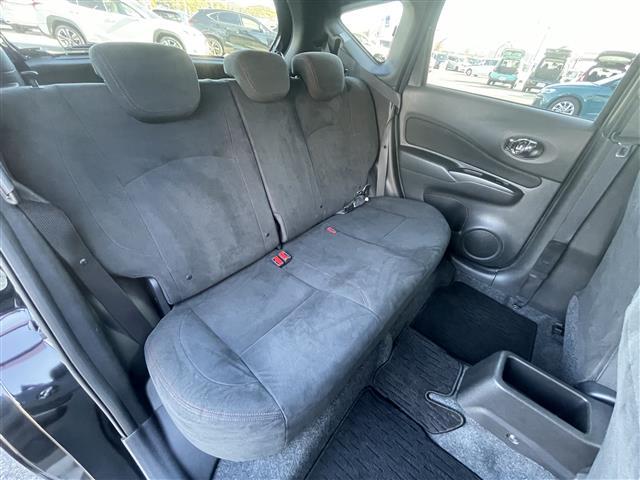 ノート e-パワー ニスモ 禁煙車 純正ナビ 全方位カメラ ETC 前ドライブレコーダー デジタルインナーミラー 衝突軽減システム レーンキープアシスト クリアランスソナー LEDライト 純正フロアマット 純正16インチアルミ(25枚目)