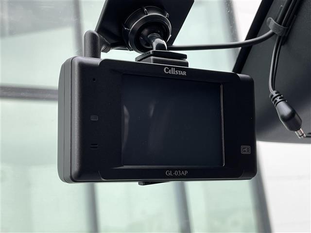 ライズ Z 禁煙車 純正9型ディスプレイオーディオ バックカメラ フルセグ シートヒーター 革巻きステアリング ステアリングリモコン レーダークルーズコントロール LEDライト LEDフォグライト スマートキー(4枚目)