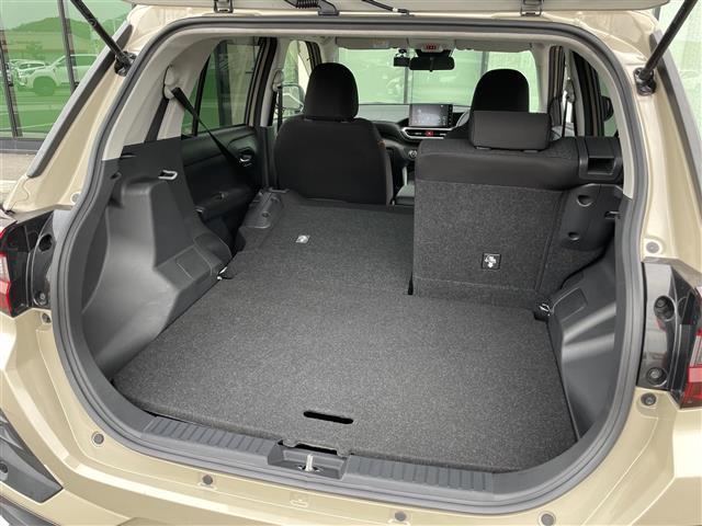 ライズ Z 禁煙車 純正9型ディスプレイオーディオ バックカメラ フルセグ シートヒーター 革巻きステアリング ステアリングリモコン レーダークルーズコントロール LEDライト LEDフォグライト スマートキー(30枚目)