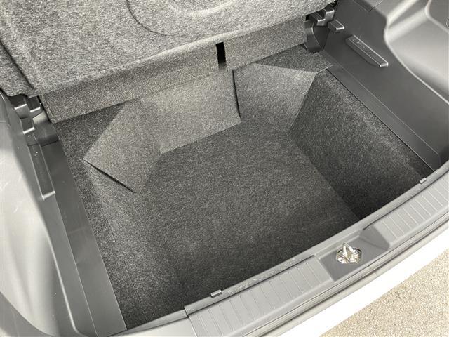 ライズ Z 禁煙車 純正9型ディスプレイオーディオ バックカメラ フルセグ シートヒーター 革巻きステアリング ステアリングリモコン レーダークルーズコントロール LEDライト LEDフォグライト スマートキー(32枚目)