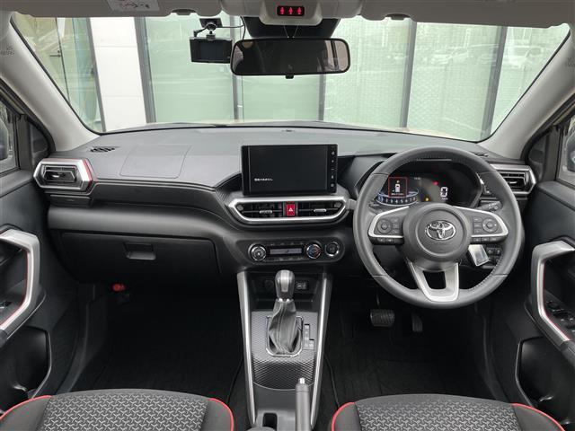 ライズ Z 禁煙車 純正9型ディスプレイオーディオ バックカメラ フルセグ シートヒーター 革巻きステアリング ステアリングリモコン レーダークルーズコントロール LEDライト LEDフォグライト スマートキー(42枚目)