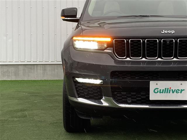 ジープ・グランドチェロキーL リミテッド 禁煙車 メーカー純正ナビ 全方位カメラ サンルーフ ベージュレザーシート パワーシート シートベンチレーション ステアヒーター LEDオートヘッドライト フォグ リアフォグ 前後ドラレコ ETC2.0(29枚目)
