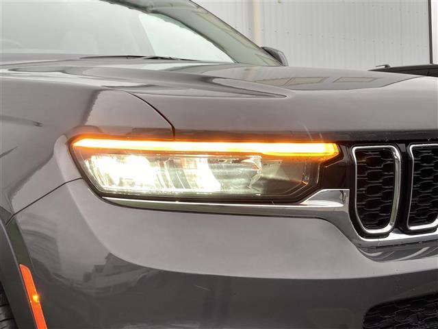 ジープ・グランドチェロキーL リミテッド 禁煙車 メーカー純正ナビ 全方位カメラ サンルーフ ベージュレザーシート パワーシート シートベンチレーション ステアヒーター LEDオートヘッドライト フォグ リアフォグ 前後ドラレコ ETC2.0(39枚目)