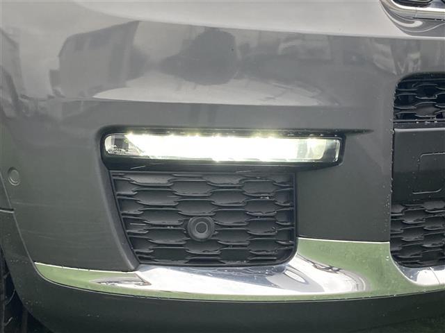 ジープ・グランドチェロキーL リミテッド 禁煙車 メーカー純正ナビ 全方位カメラ サンルーフ ベージュレザーシート パワーシート シートベンチレーション ステアヒーター LEDオートヘッドライト フォグ リアフォグ 前後ドラレコ ETC2.0(40枚目)