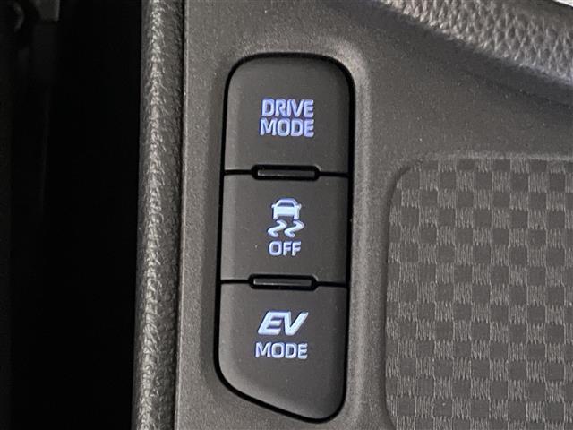 ヤリスクロス ハイブリッドG 禁煙車 純正8型DAナビ付 モデリスタエアロ パノラミックビューモニター トヨタセーフティセンス レーダークルーズコントロール 純正DVD/CDデッキ HDMI入力 USBポート 純正18インチAW(7枚目)