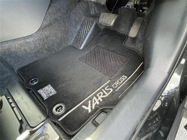 ヤリスクロス ハイブリッドG 禁煙車 純正8型DAナビ付 モデリスタエアロ パノラミックビューモニター トヨタセーフティセンス レーダークルーズコントロール 純正DVD/CDデッキ HDMI入力 USBポート 純正18インチAW(30枚目)