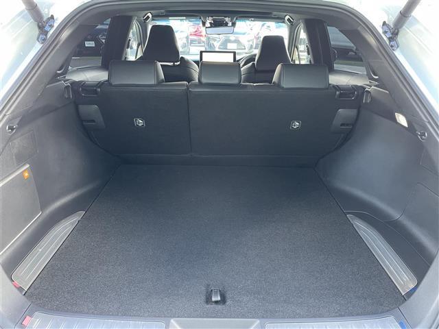 ハリアーハイブリッド Ｚ　禁煙車　ディーラーＯＰメモリナビ　バックカメラ　ＢＳＭ　パノラマルーフ　デジタルインナーミラー　ＪＢＬサウンド　革巻きステアリング　ステアリングリモコン　ハーフレザーシート　ＬＥＤライト　フォグライト（26枚目）