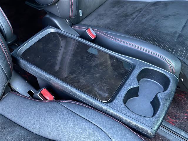 ヴェルファイア ２．４Ｚ　ゴールデンアイズ　禁煙車　アルパイン８型ナビ　両側パワスラ　Ｗサンルーフ　ハーフレザーシート　ＨＩＤオートヘッドライト　フォグランプ　ウッドコンビステア　　オットマン　プッシュスタート　スマートキー　ワンオーナー（20枚目）