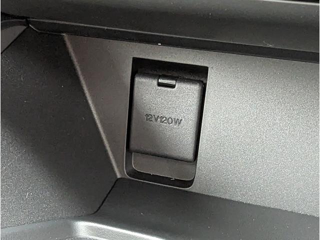 XD ブラックトーンエディション 登録済未使用車 メーカーOP純正ナビ 全方位カメラ フルセグTV アダプティブクルーズコントロール ブラインドスポットモニター コーナーセンサー レーンキープアシスト 置くだけ充電 パワーシート(41枚目)